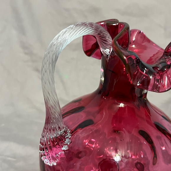Vintage Fenton Cranberry Glass Pitcher Dot Optic Cranberry 20 Oz Pitcher Ruffled - Picture 5 of 7
